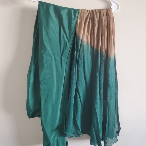 Emerald Green Indian/Pakistani Anarkali - Picture 7 of 10